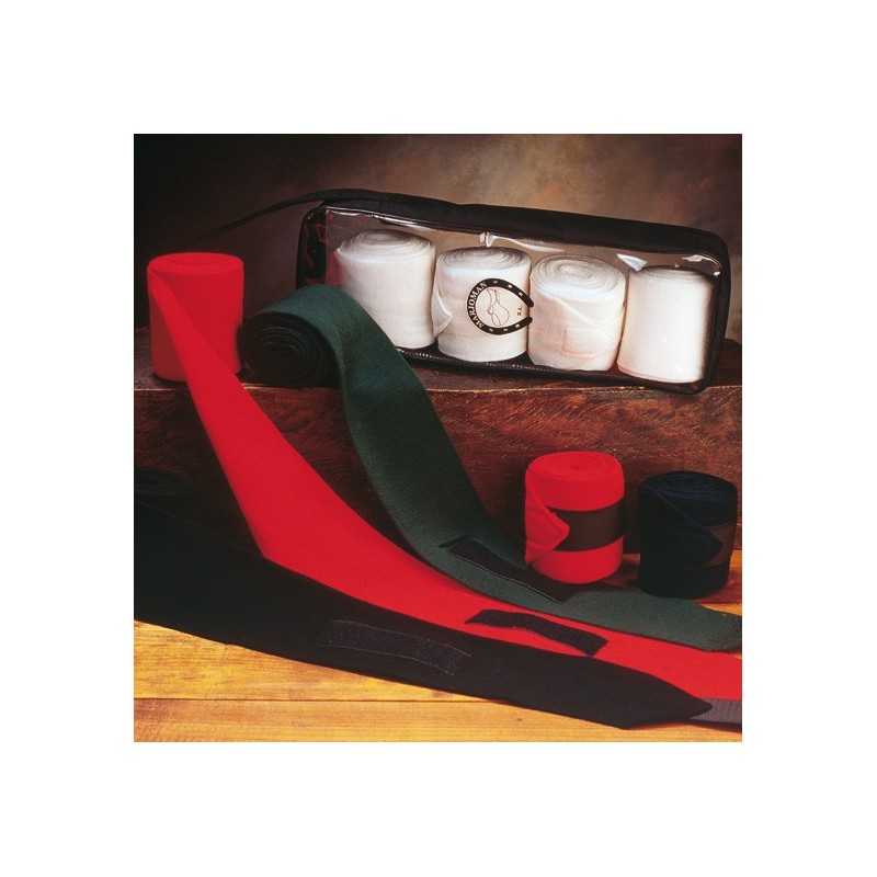 Bandagens de boxe coloridas e embalagens transparentes com bandagens brancas sobre superfície de madeira