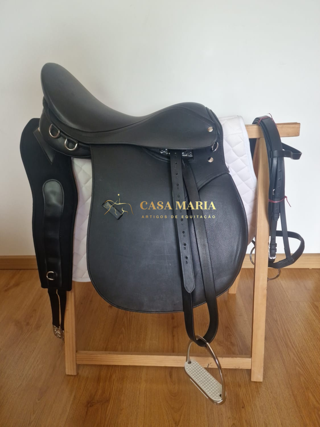 Conjunto Sela/ Selim de Equitação Completo