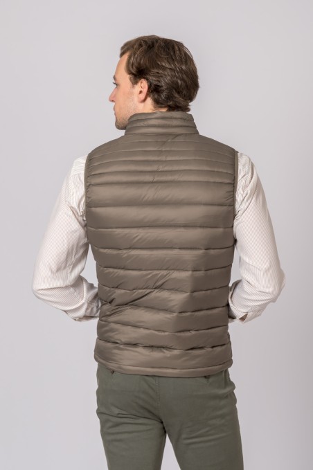 COLETE NIZA CASTANHO