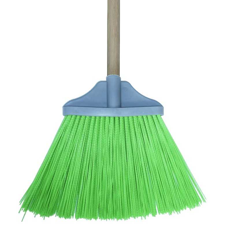 Escova PARA ESTABULO  COM CABO DE MADEIRA