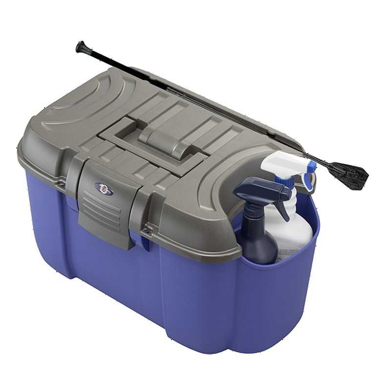 Caixa organizadora azul e cinzenta com frascos de spray e ferramenta preta