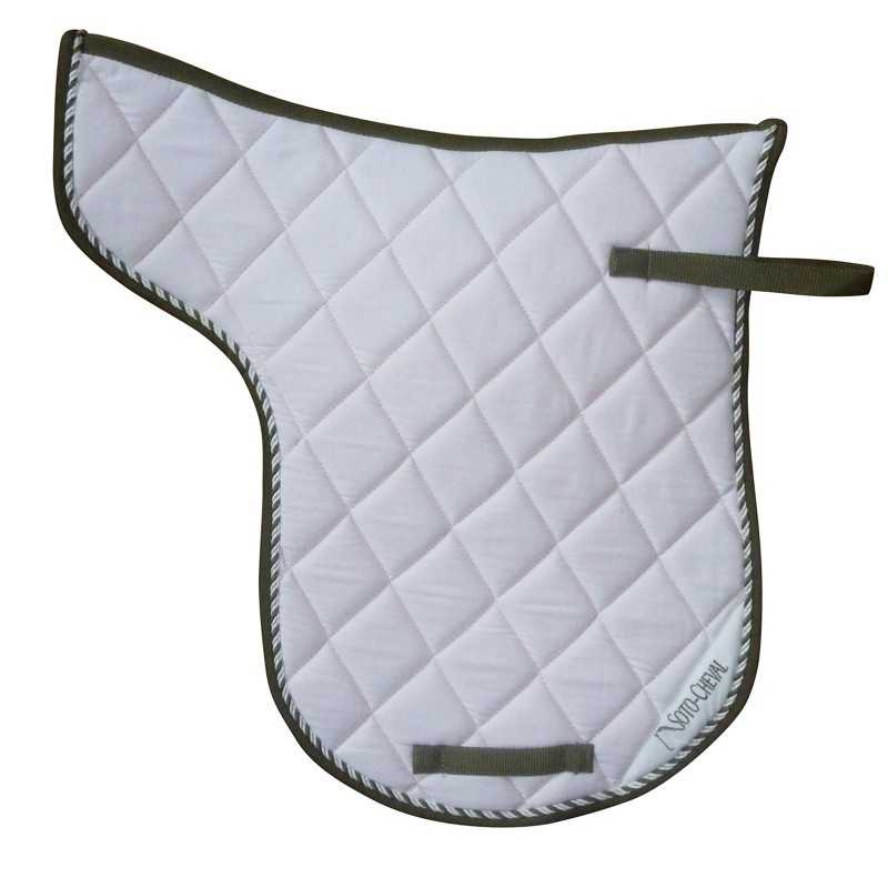 Sela branca acolchoada para equitação com bordas e tiras cinzentas