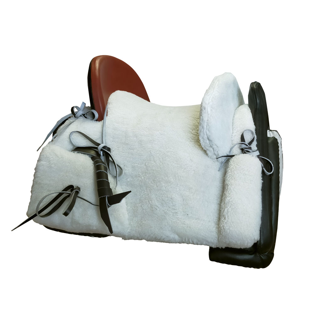 Sela para equitação cinza clara com assento castanho