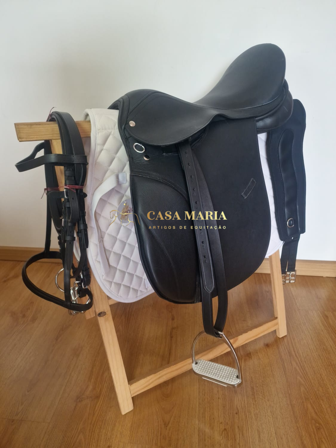 Conjunto Sela/ Selim de Equitação Completo