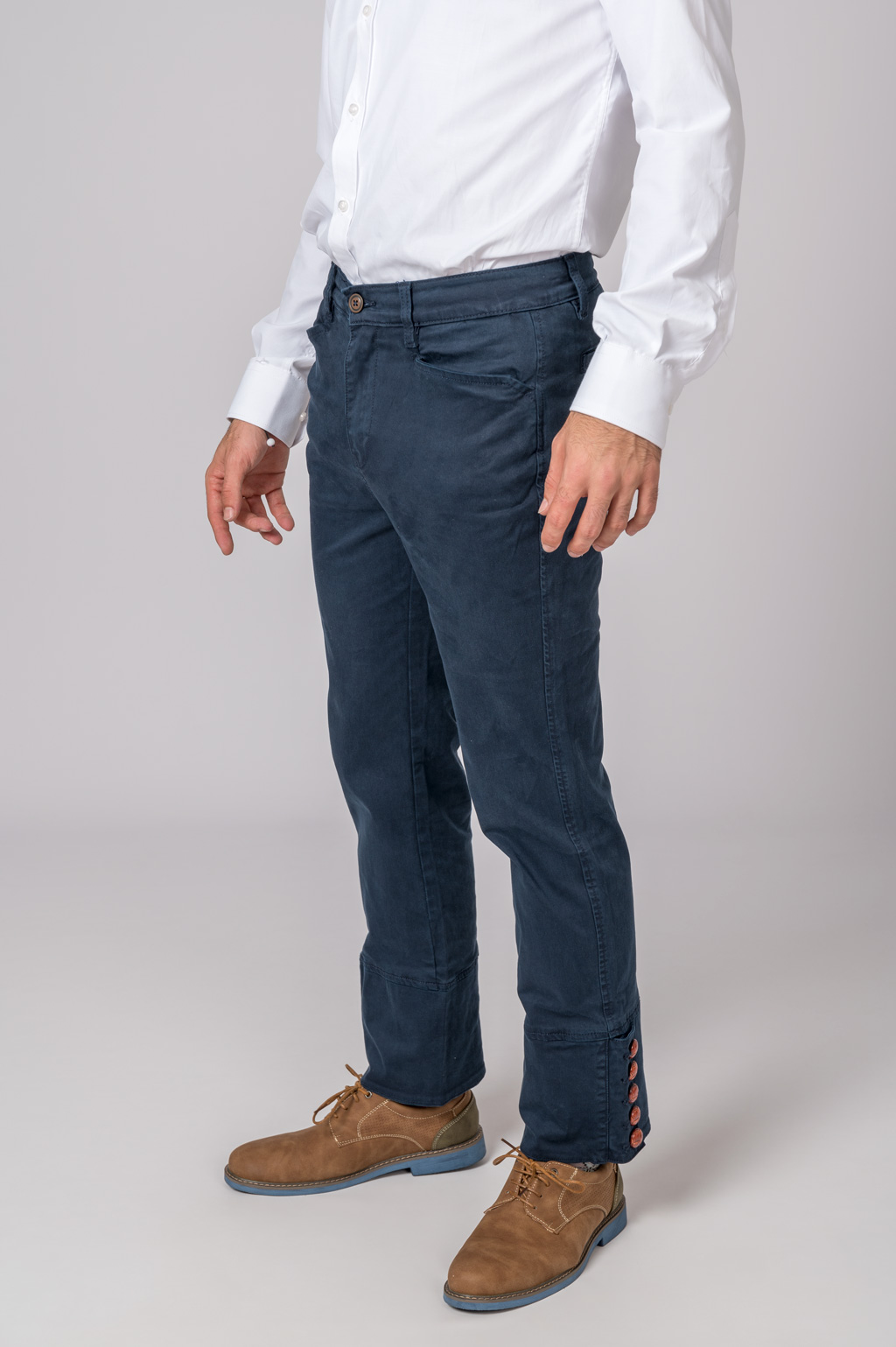 Calças Camperas com botões