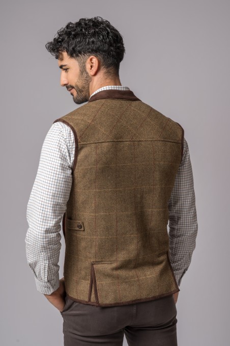 COLETE LÃ LAPELA LISTA VERMELHA