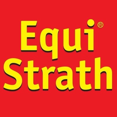 Texto Equi Strath® em amarelo sobre fundo vermelho