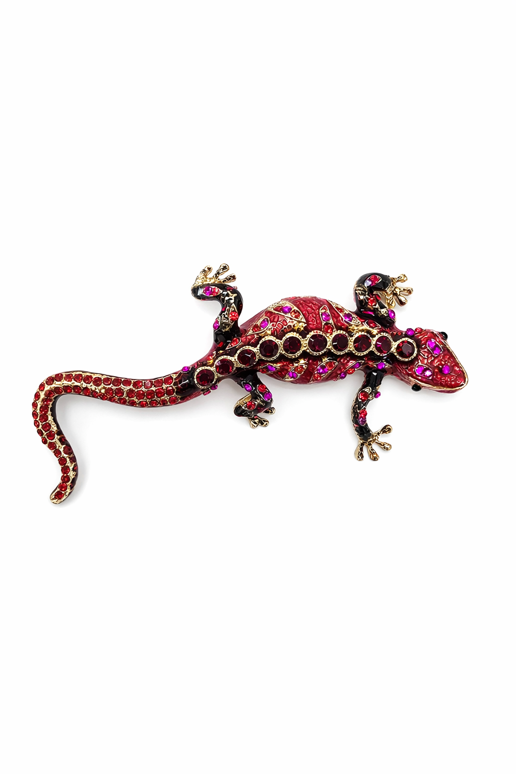 Broche de lagarto com strass vermelhos e roxos em fundo branco