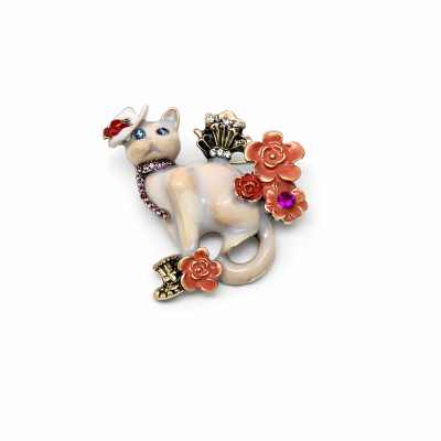 Broche decorativo de gato com flores e pedras brilhantes