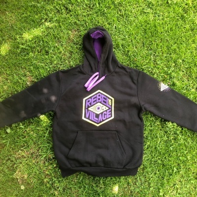 HOODIE&#x20;REBEL&#x20;VILLAGE19