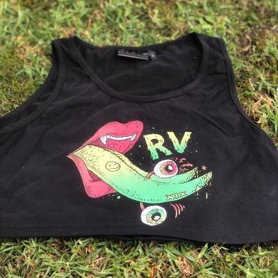 CROP&#x20;TOP&#x20;&quot;XIX&quot;