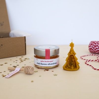 Caixa&#x20;Feliz&#x20;Natal