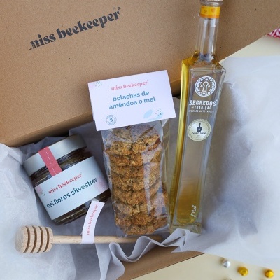 Cabaz&#x20;Natal&#x20;Feliz