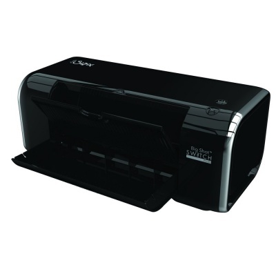 Impressora preta compacta Sizzix Big Shot SWITCH com bandeja aberta