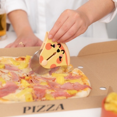 CORTADOR DE PIZZA QUE ANDA NUMA RODA-VIVA