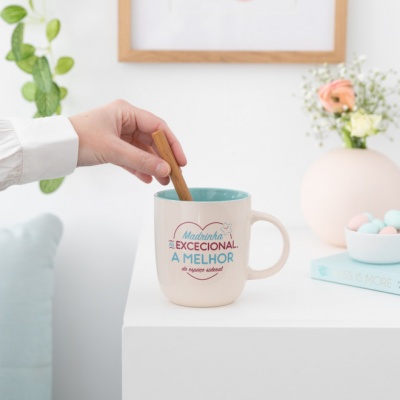 CANECA - MADRINHA, ÉS EXCECIONAL, A MELHOR DO ESPAÇO SIDERAL