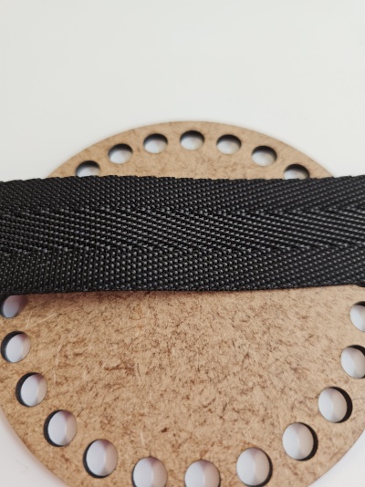 Percinta Poliéster Preta