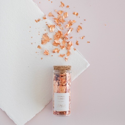 Flakes | Bronze | Wax It | Lora Bailora