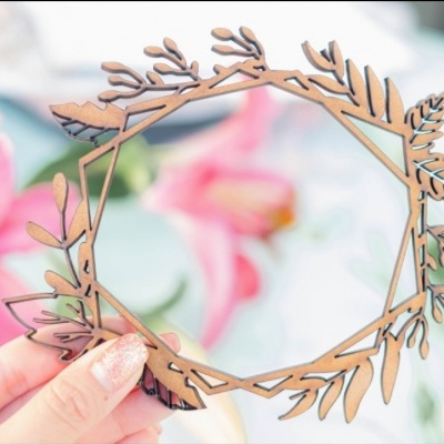 Shaker | Marco Geométrico Flor | Johanna Rivero | Círculo Amor