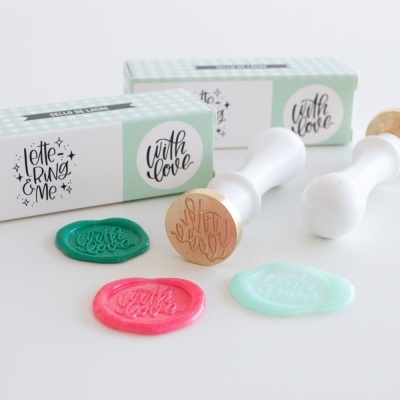 Carimbo | Lettering and Me | With Love