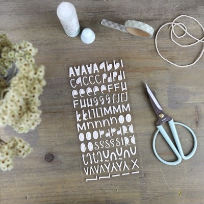 Alfabeto Puffy Branco | Mazapán | Alua Cid