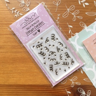 Carimbo | Fundo Confeti | Calma