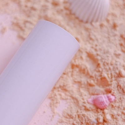 Ecopele Blim Blim | Branco Verniz | Johanna Rivero