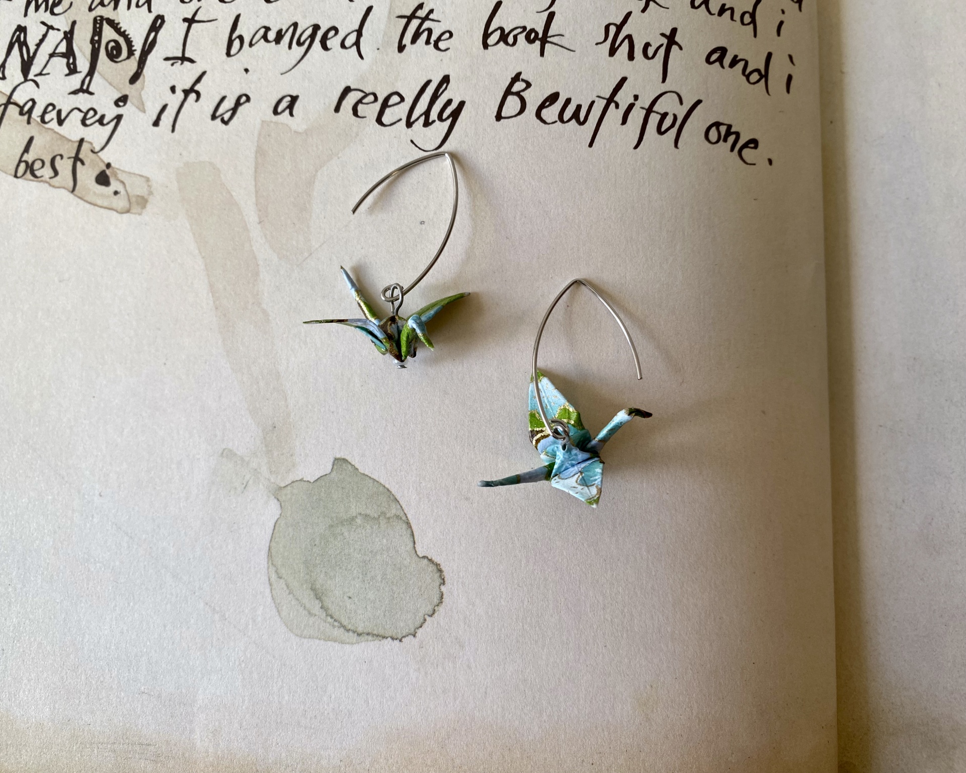 Brincos Tsuru Brincos Tsuru