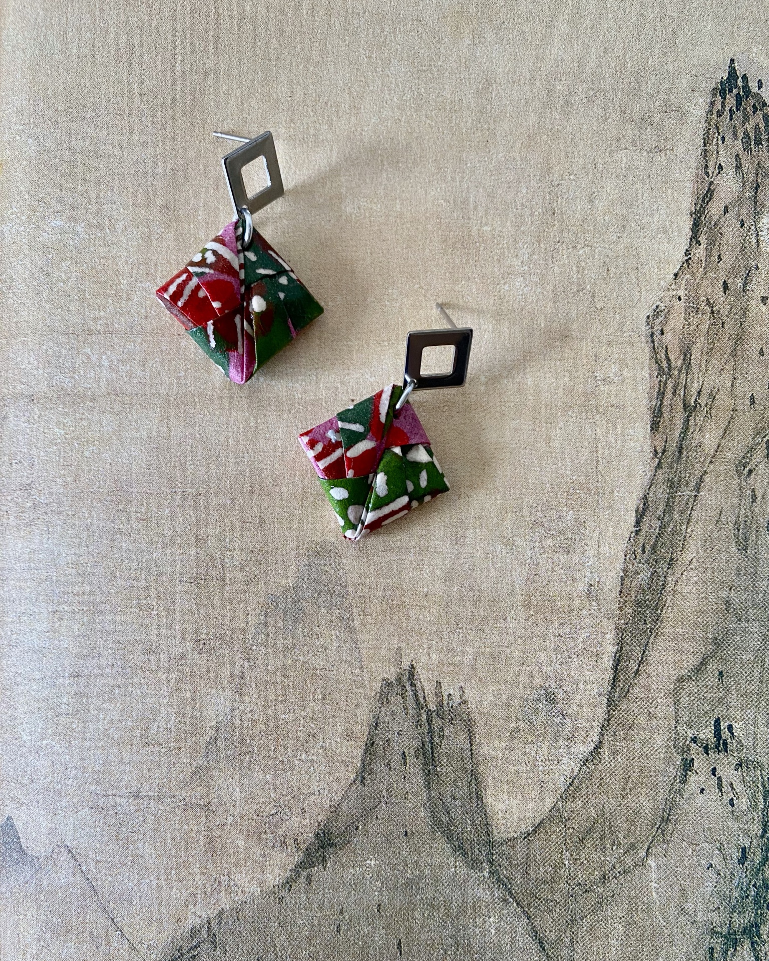 Brincos Sonobe Brincos Sonobe