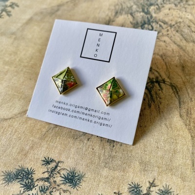 Brincos Menko Clássico