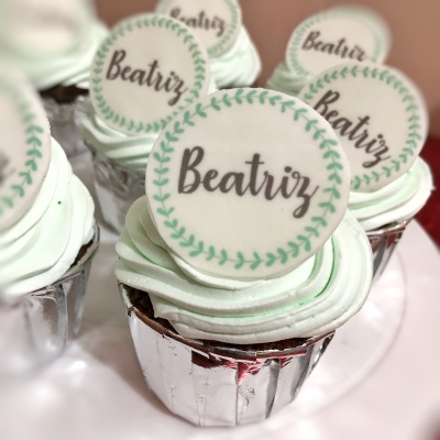 Cupcakes com Nome | Logo (6 unidades)