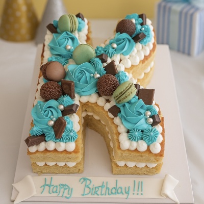 Bolo Letra Personalizada