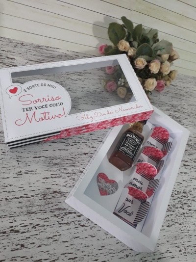Caixa Love com Mini Bebida