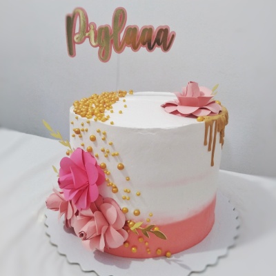 Bolo Flores e Pérolas