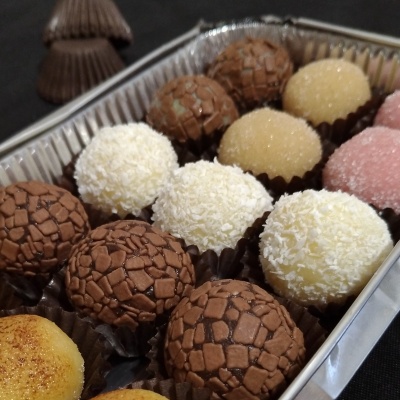 ● Brigadeiros Gourmet