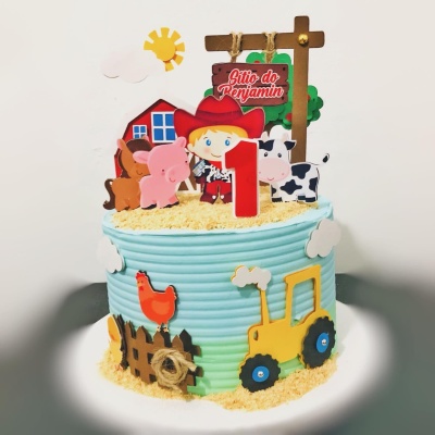 Bolo festa na Quinta