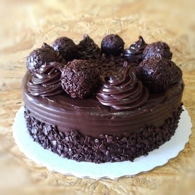 Bolo de Brigadeiro de Chocolate Vegan