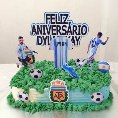 Bolo Messi no Campo Futebol