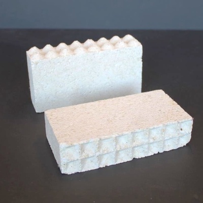 Tijolo Isolante ligeiro 1350°C de encaixe DRILOCK