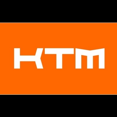 Logotipo branco KTM em fundo laranja