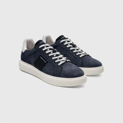 AMBITIOUS ECLIPSE Panel Sneaker