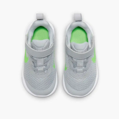 Ténis Nike Revolution 6 Cinzento e Verde para criança