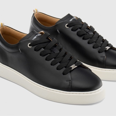 LEWIS Minimal Sneaker