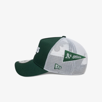 Boné New Era Multi Patch Trucker Athletics verde/branco