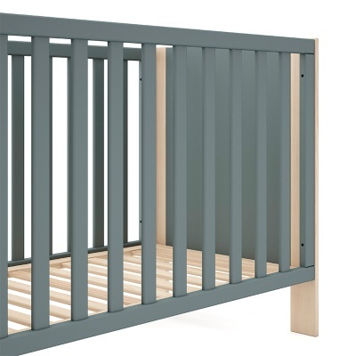 Berço Bebé com Grade Verde