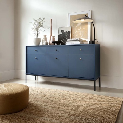 Aparador Largo Azul Navi com Pernas em Preto Mono