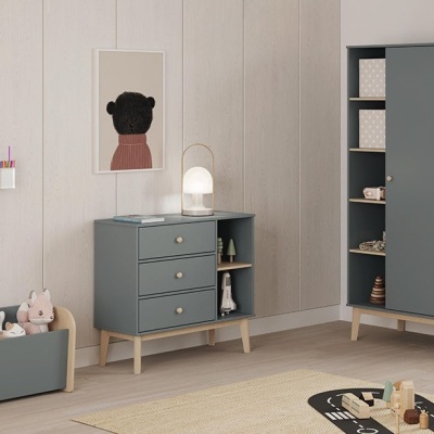 Roupeiro Infantil Com Estante Verde