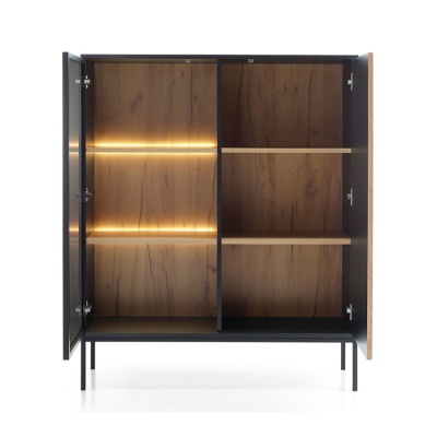 Aparador Carvalho com Ripas e Porta de Vidro Sento