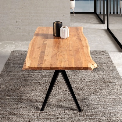 Mesa de Jantar Rústica Madeira de Acácia e Pernas de Metal