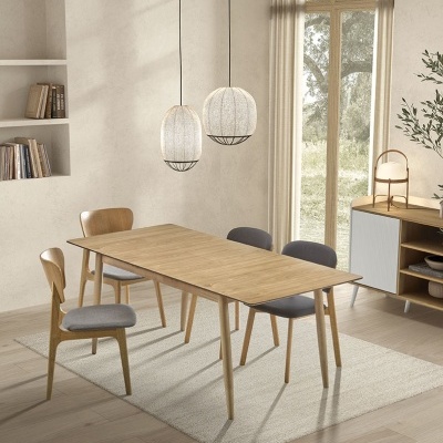 Cadeira de Jantar em Madeira Maciça